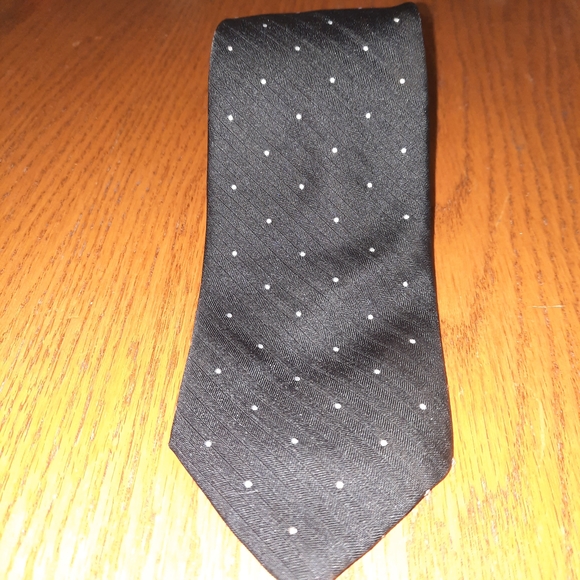 Austin Manor Black Tie with White Polka Dots | Classic Men's Formalwear - Picture 1 of 4